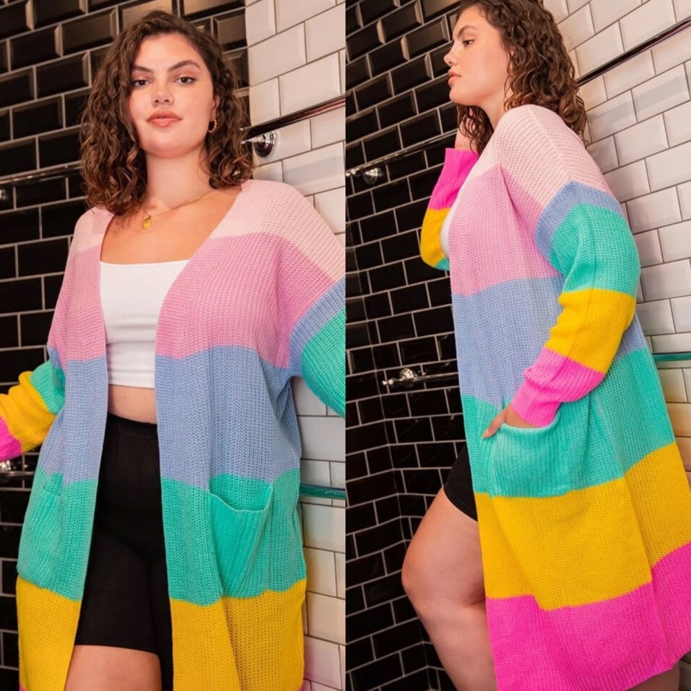 Color Block Sweater - Picture 6 of 6